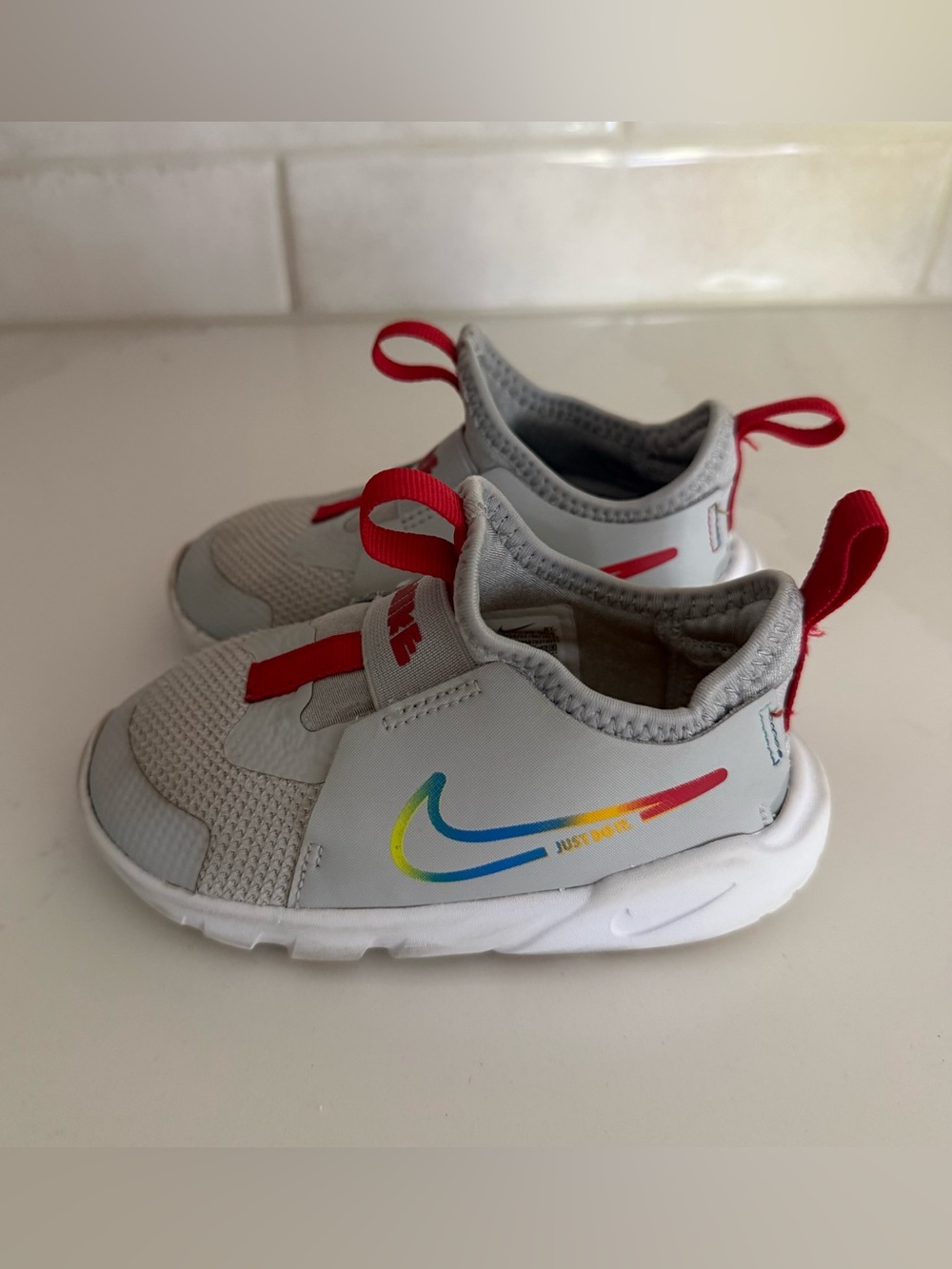Nike Slip-On Sneakers Toddler Size 8 Gray Flex Run 2